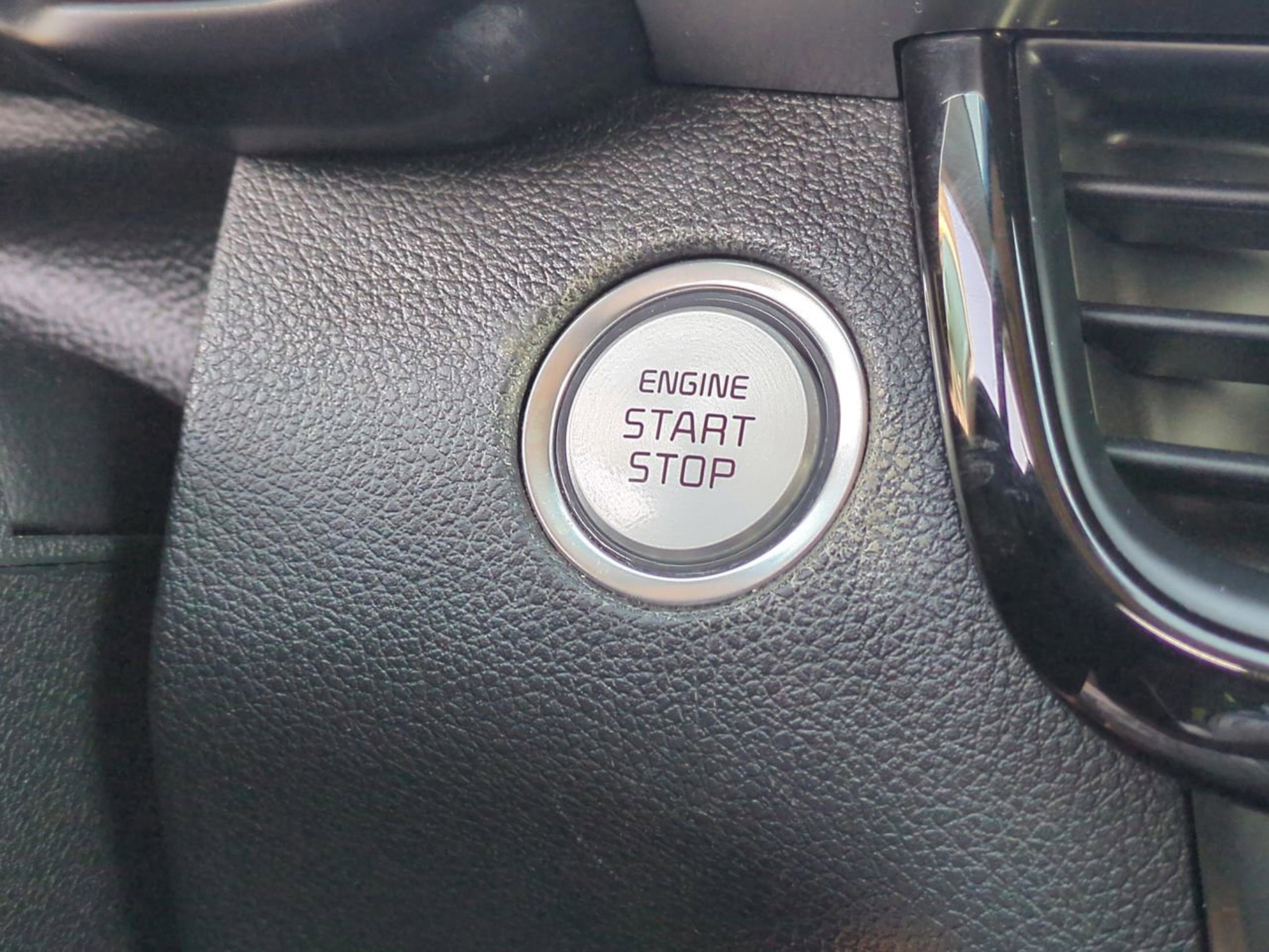 2019 Kia Optima EX Premium photo 33