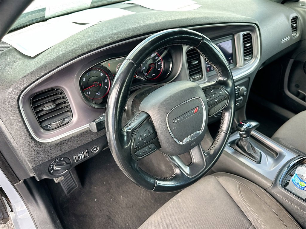 2021 Dodge Charger SXT photo 9