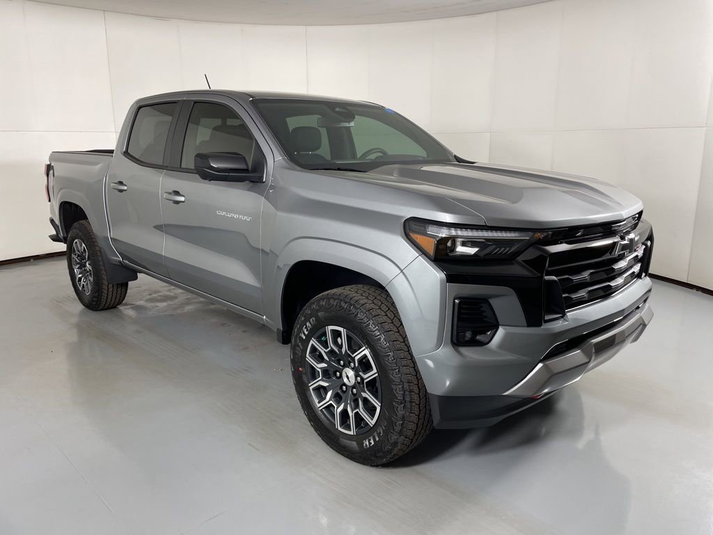 2026 Chevrolet Colorado Z71 photo 2