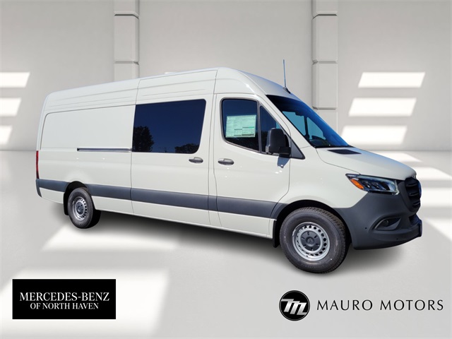 2026 Mercedes-Benz Sprinter Crew Van Base's photo