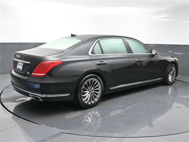 2018 Genesis G90 5.0 Ultimate photo 4