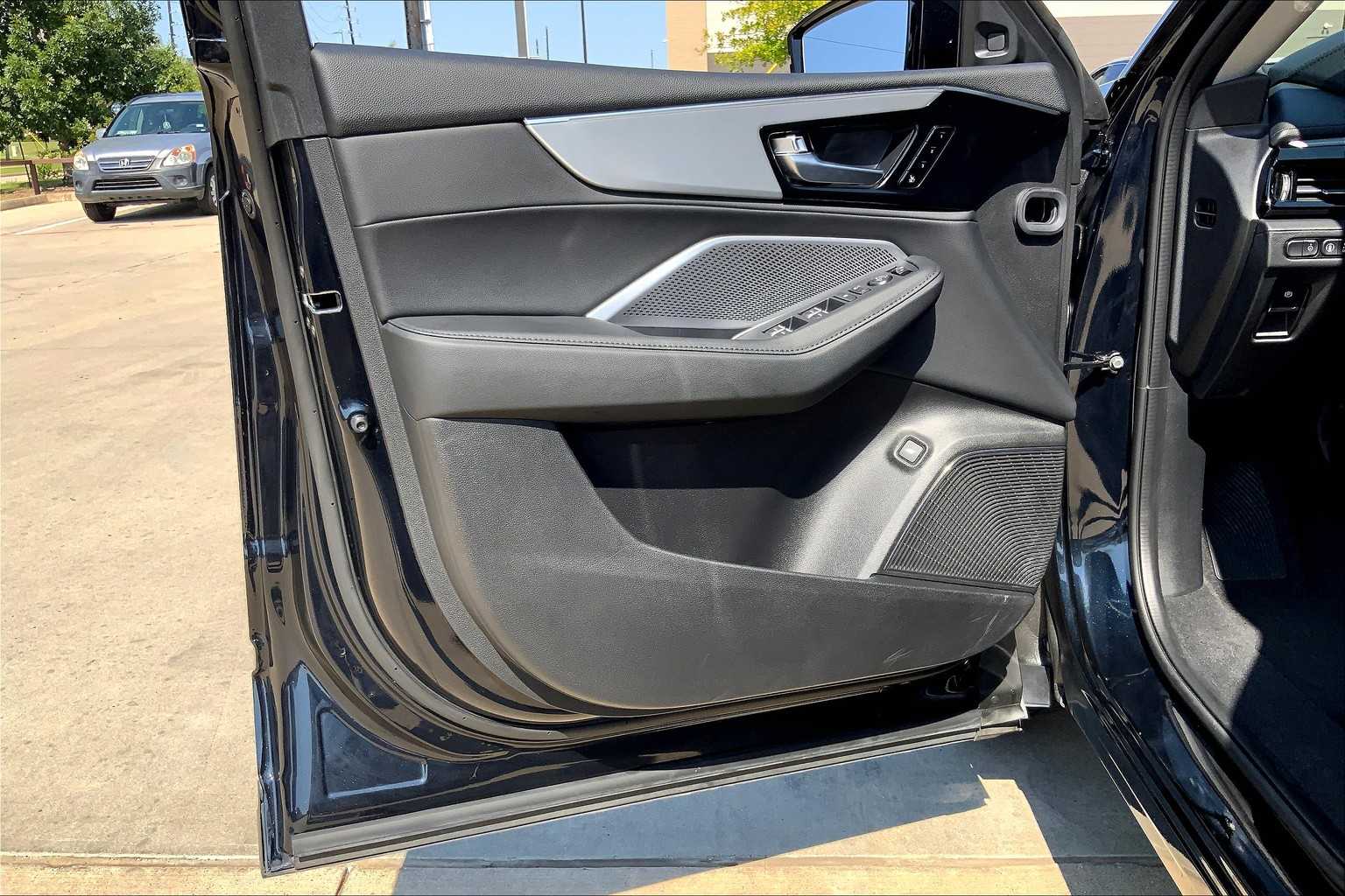 2025 Acura MDX photo 21