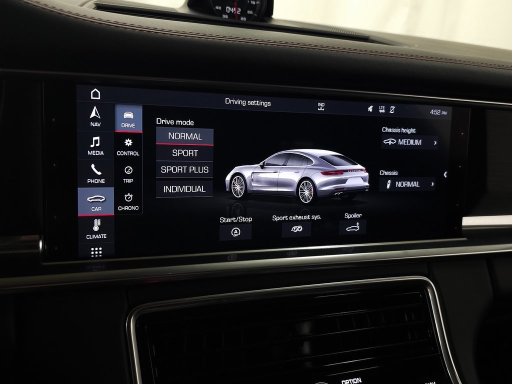 2020 PORSCHE PANAMERA - Image 26