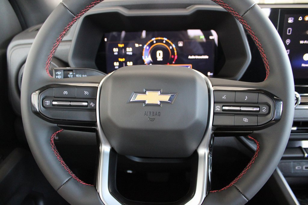 2025 Chevrolet Colorado LT photo 21