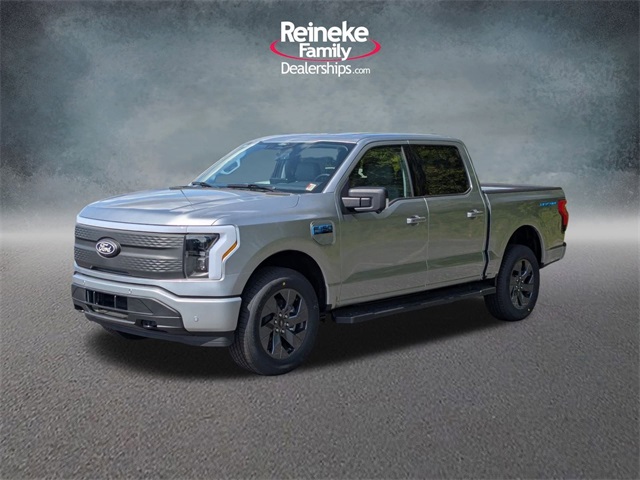 2025 Ford F-150 Lightning Flash's photo