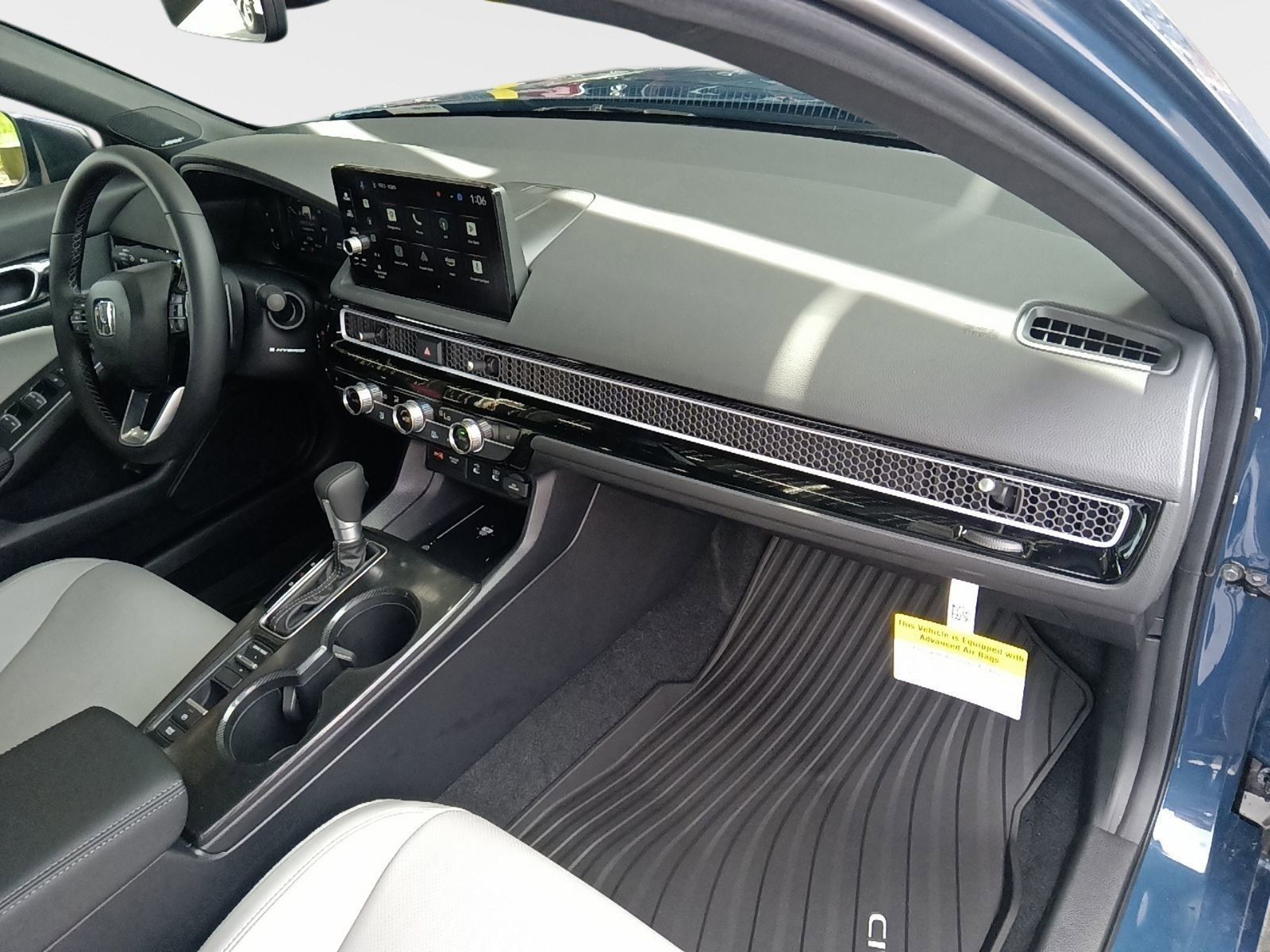 2026 Honda Civic Hybrid Sport Touring photo 30