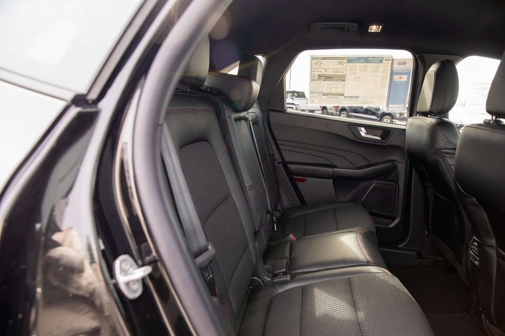 2025 Ford Escape ST-Line Select photo 22
