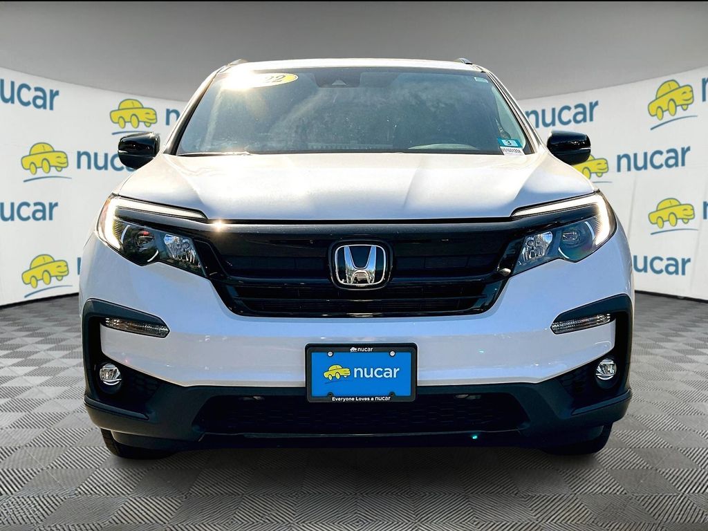 2022 Honda Pilot Sport photo 2