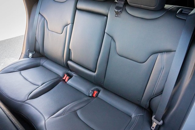 2025 Jeep Compass Limited photo 28