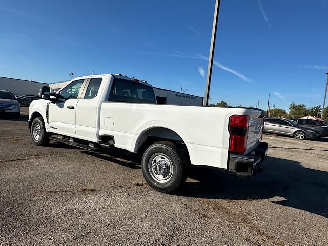 2024 Ford F-350 XL photo 5