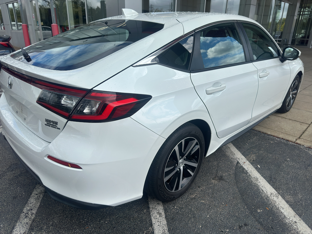 2023 Honda Civic LX photo 3