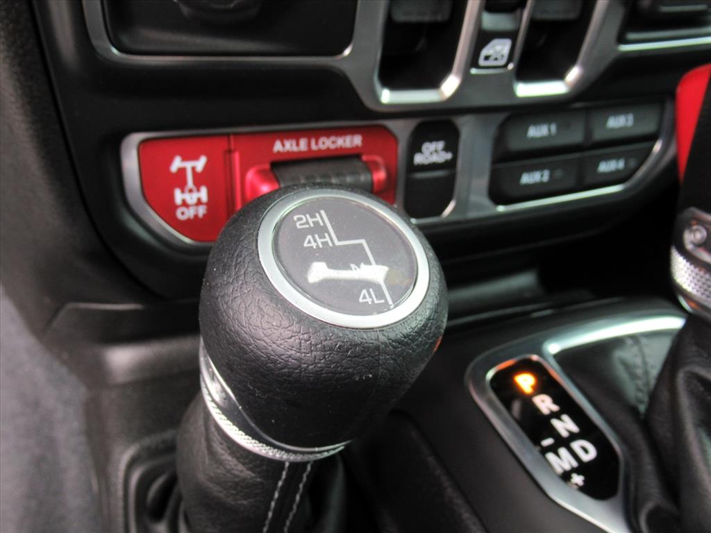 2024 Jeep Gladiator Mojave photo 27