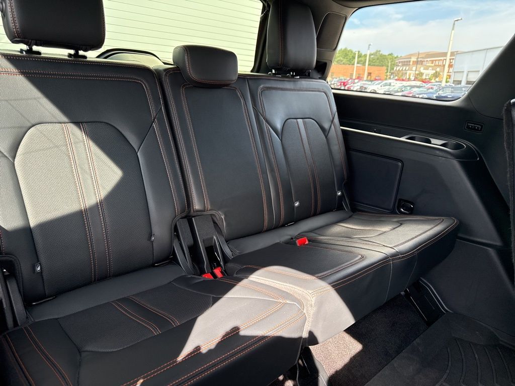 2023 Ford Expedition Timberline photo 29