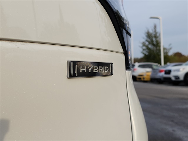 2025 Subaru Forester Sport photo 3