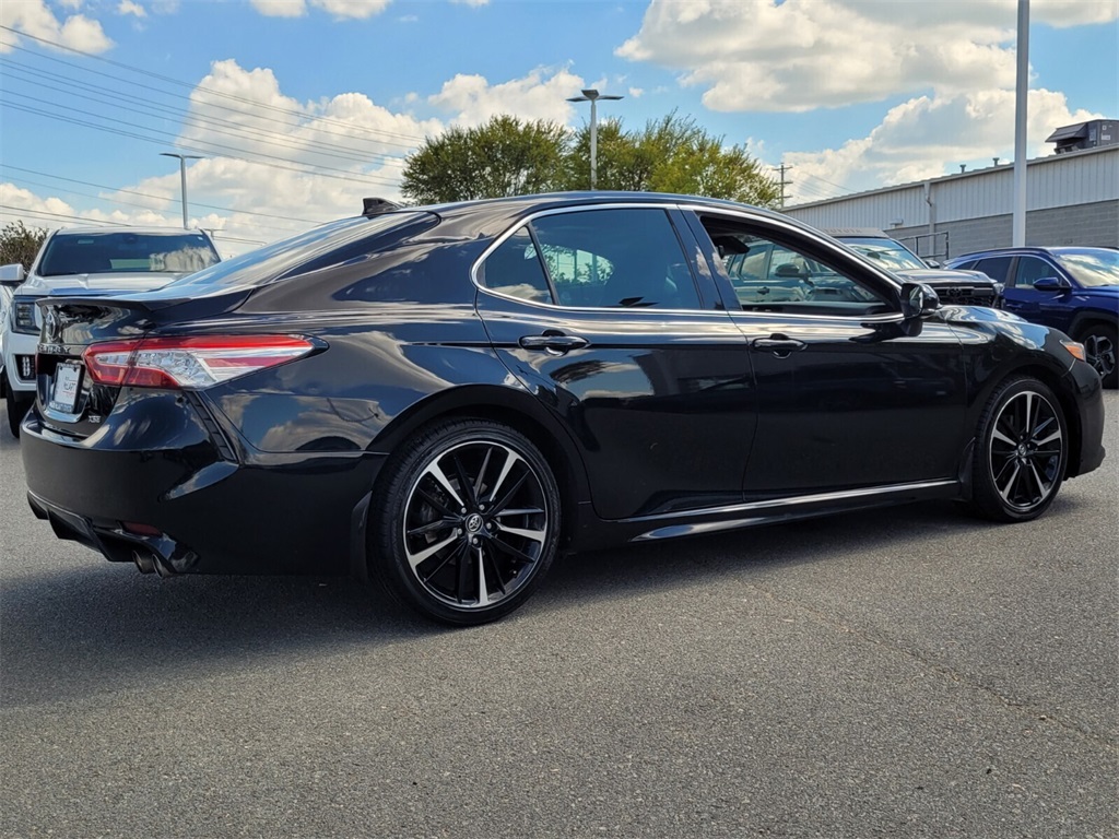 2020 Toyota Camry XSE photo 3