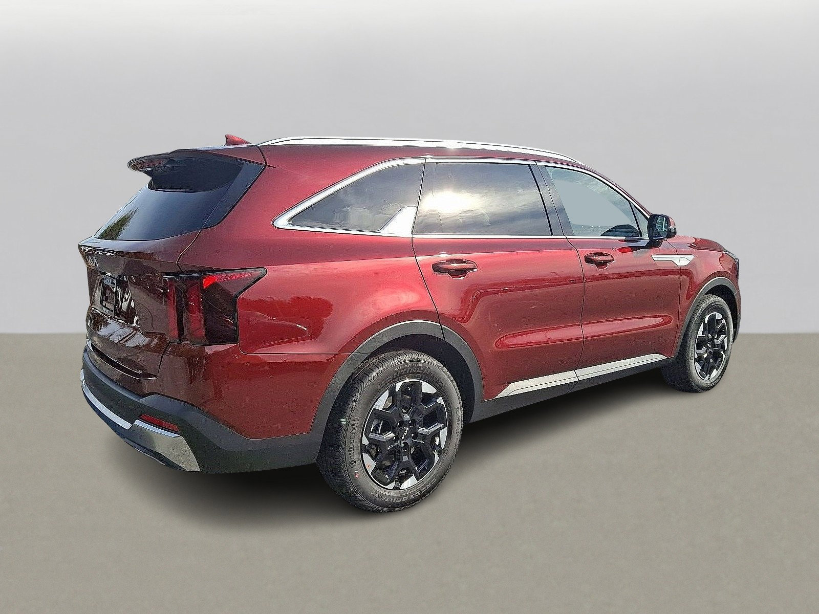 2025 Kia Sorento S photo 3