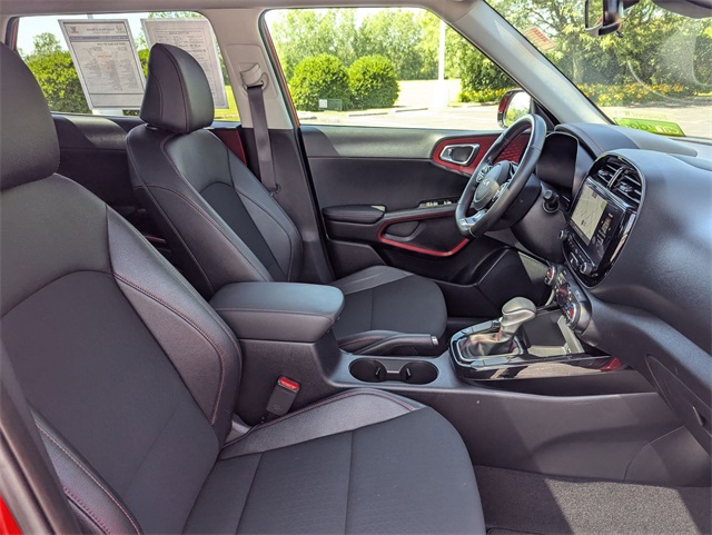 2024 Kia Soul GT-Line photo 28