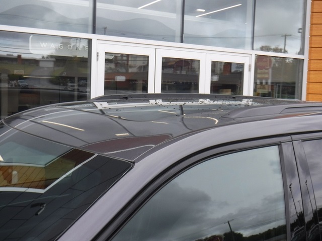 2025 Jeep Grand Cherokee Limited photo 2