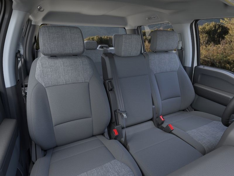 2024 Ford F-350 XLT photo 10