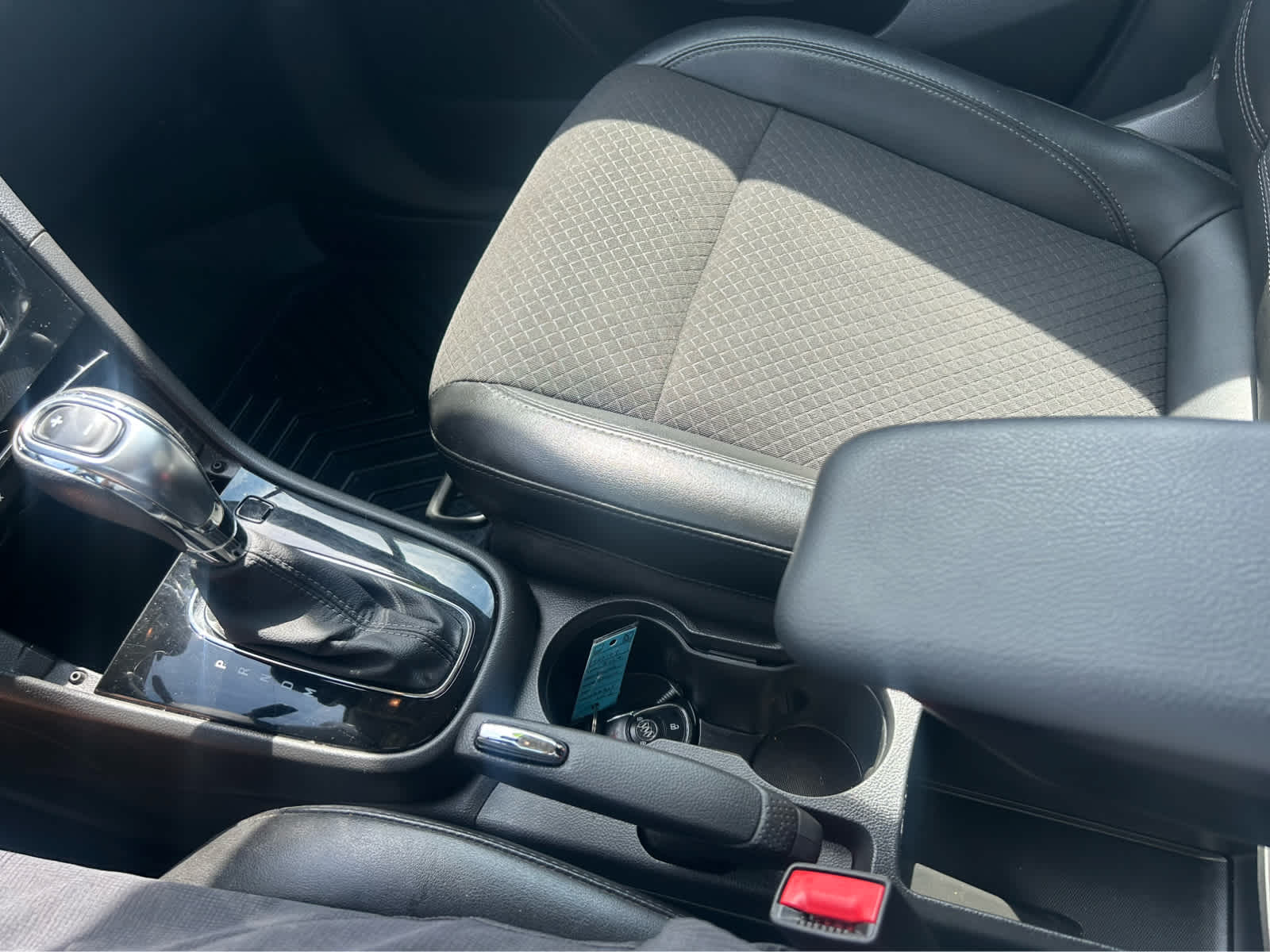 2020 Buick Encore Preferred photo 14