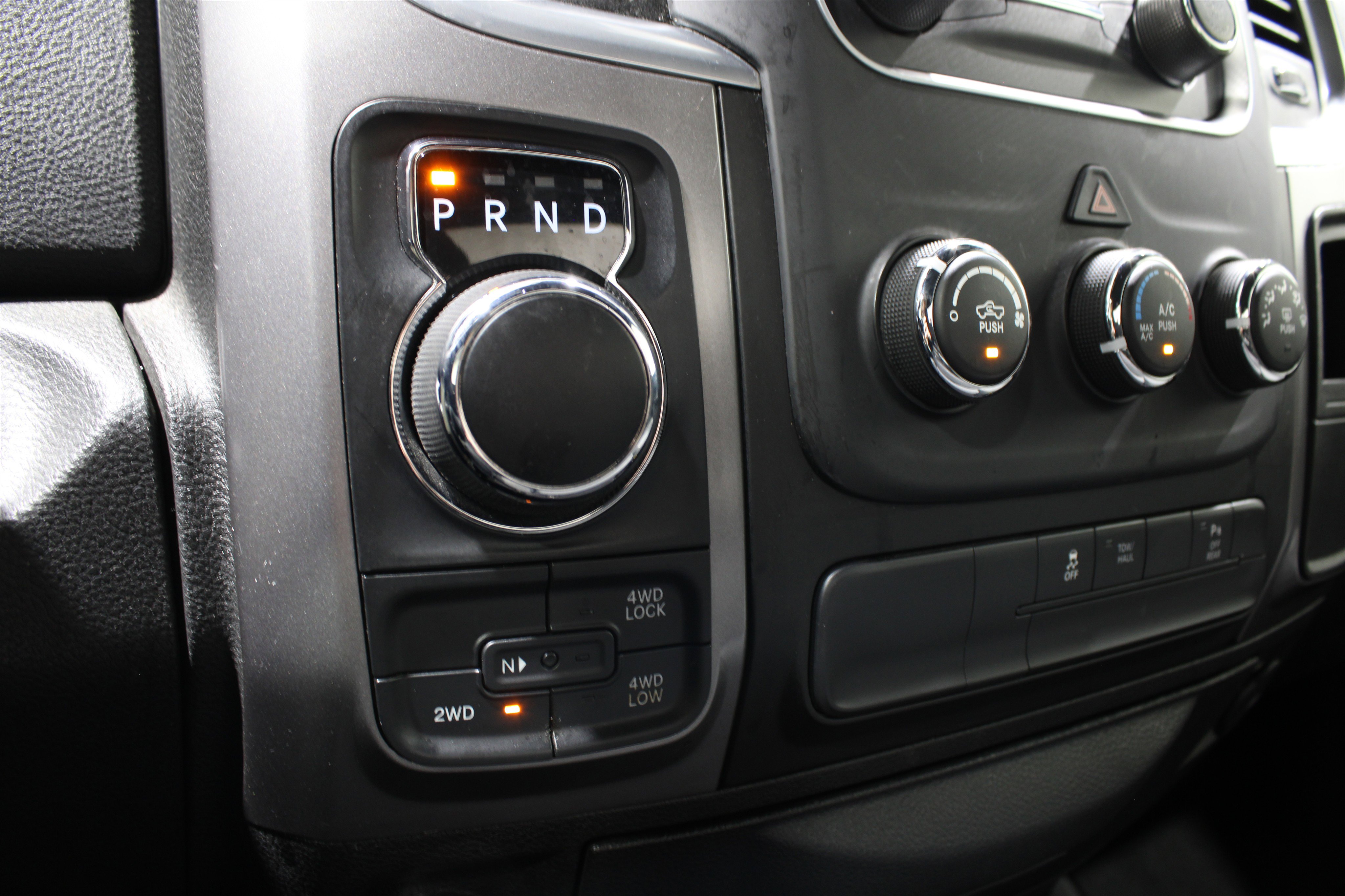 2022 Ram 1500 Classic Warlock photo 13