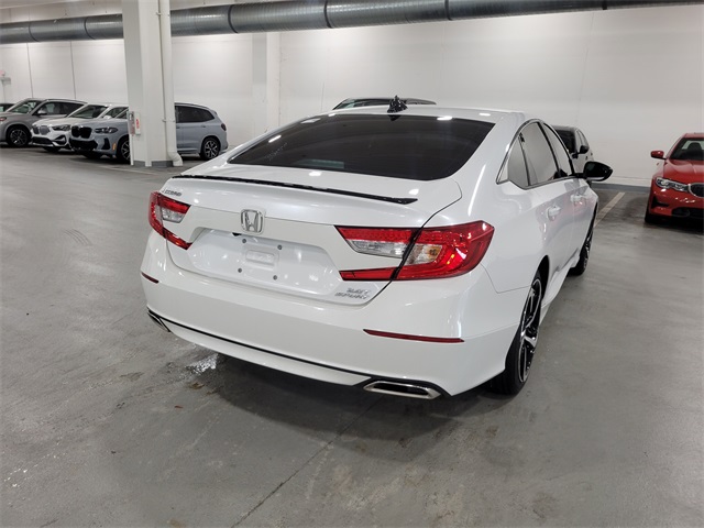 2022 Honda Accord Sport 2.0T photo 8