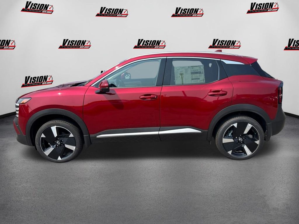 2025 Nissan Kicks SR photo 6