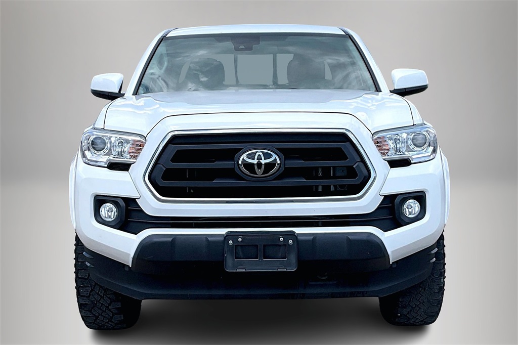 2021 Toyota Tacoma SR5 photo 3