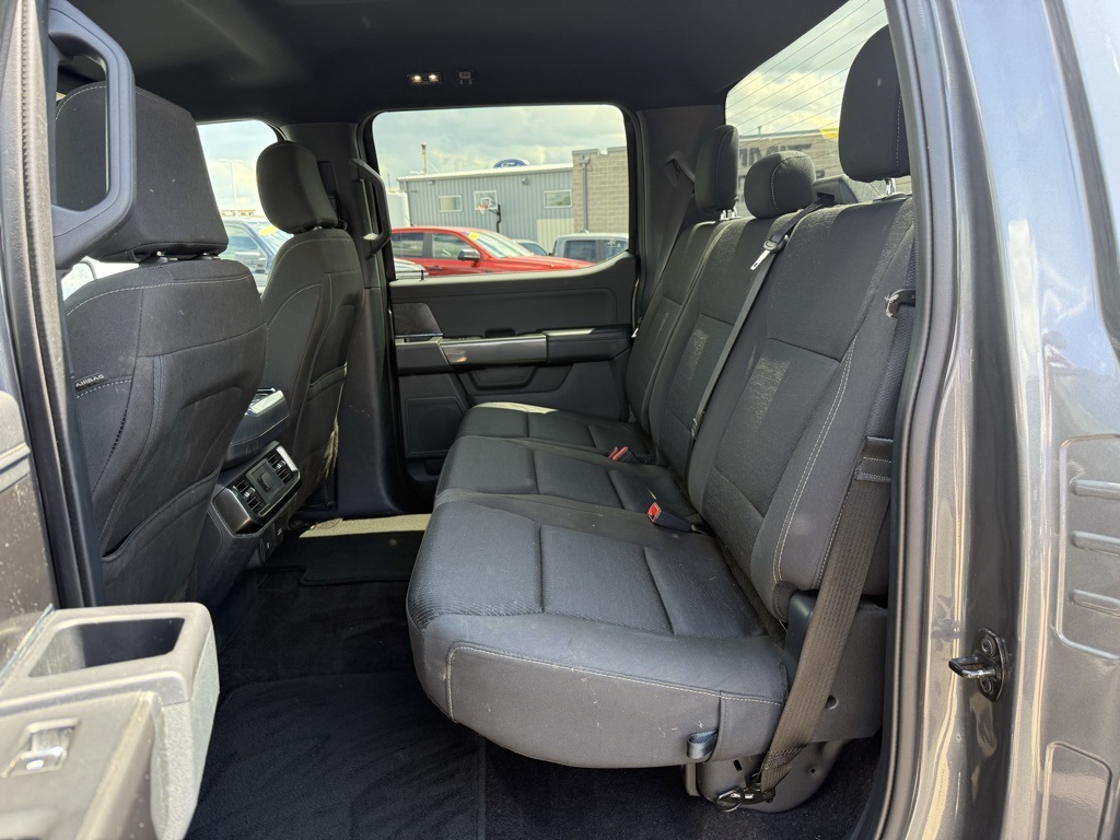 2022 Ford F-150 XLT photo 8
