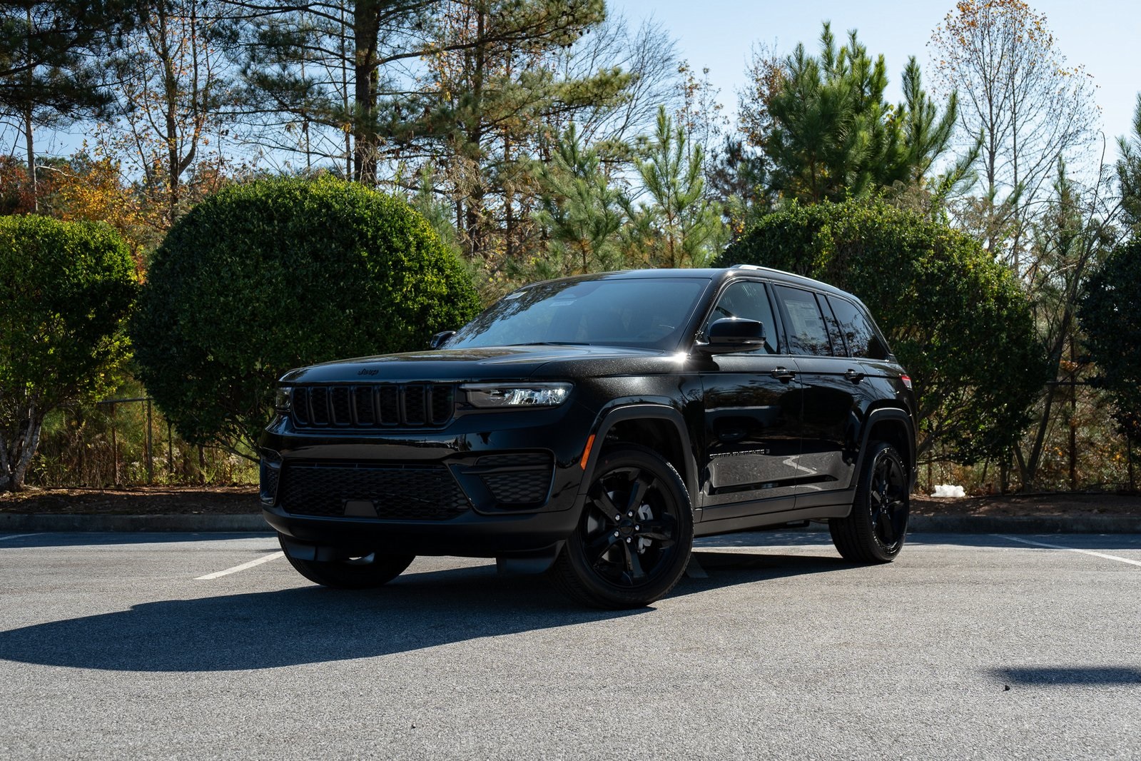 2025 Jeep Grand Cherokee Altitude's photo