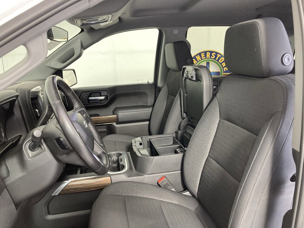 2020 Chevrolet Silverado 1500 RST photo 9
