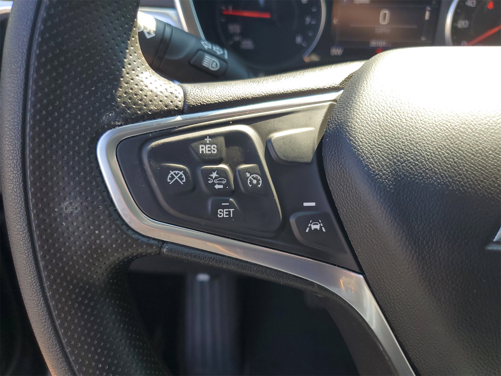 2022 Chevrolet Equinox LT photo 10