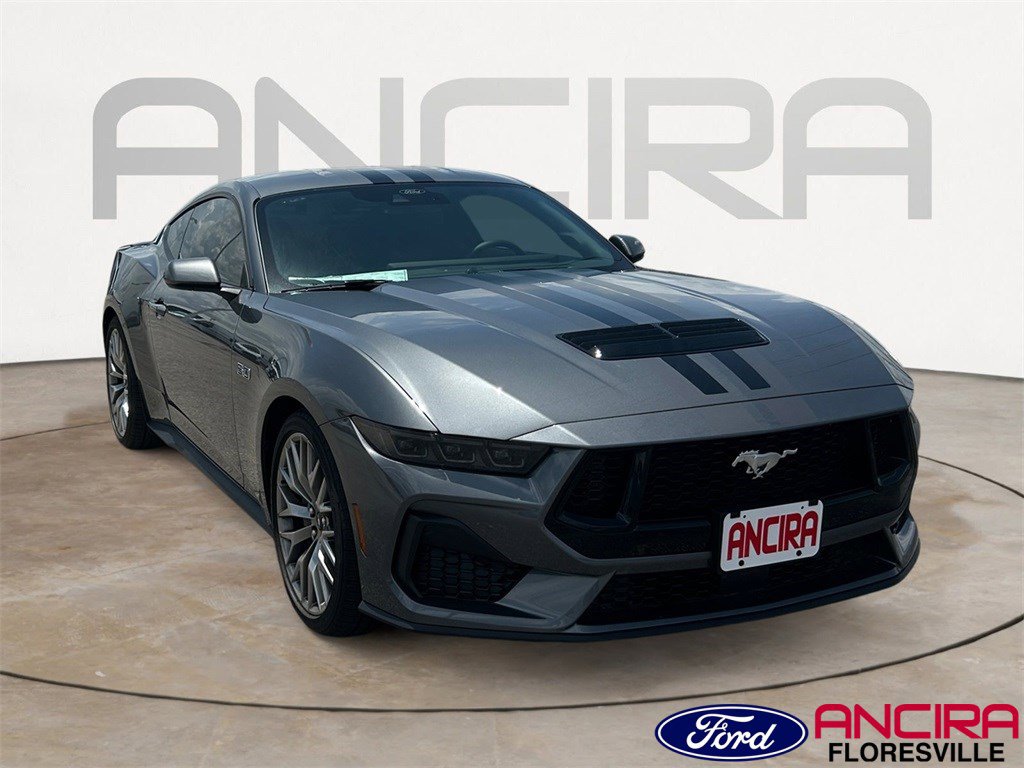 2025 Ford Mustang GT Premium's photo