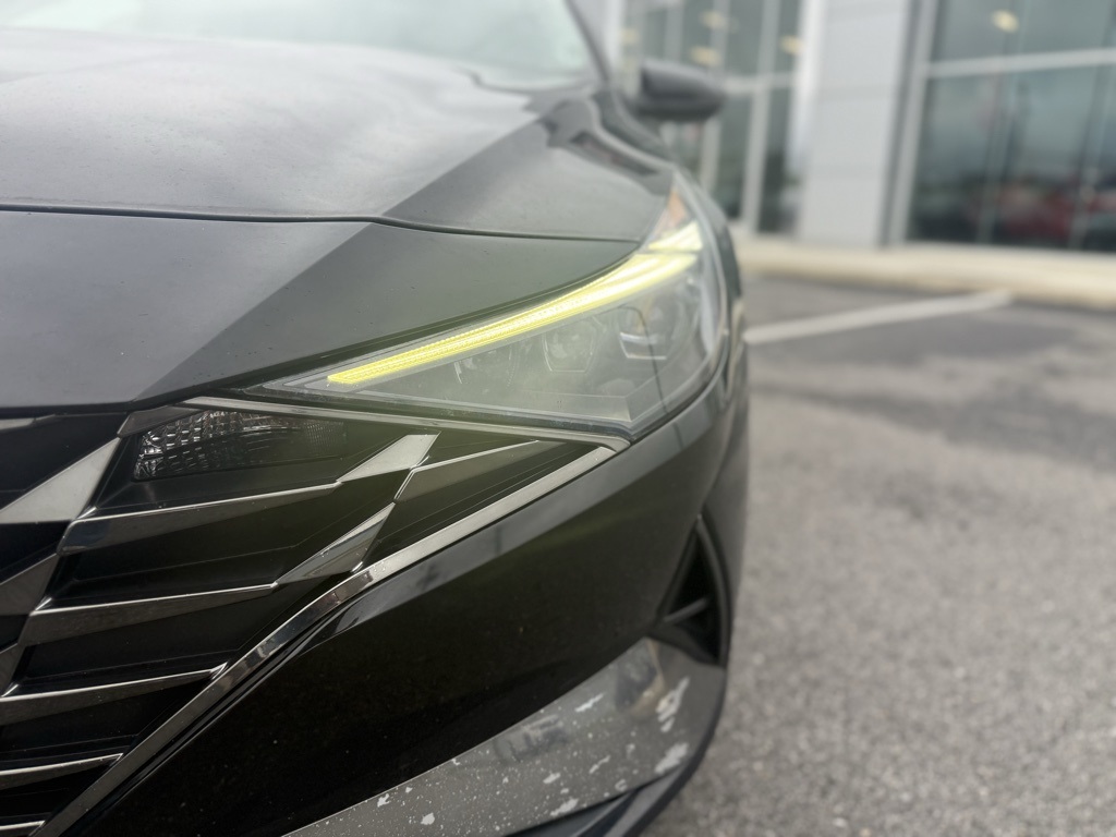 2021 Hyundai Elantra Hybrid Limited photo 9