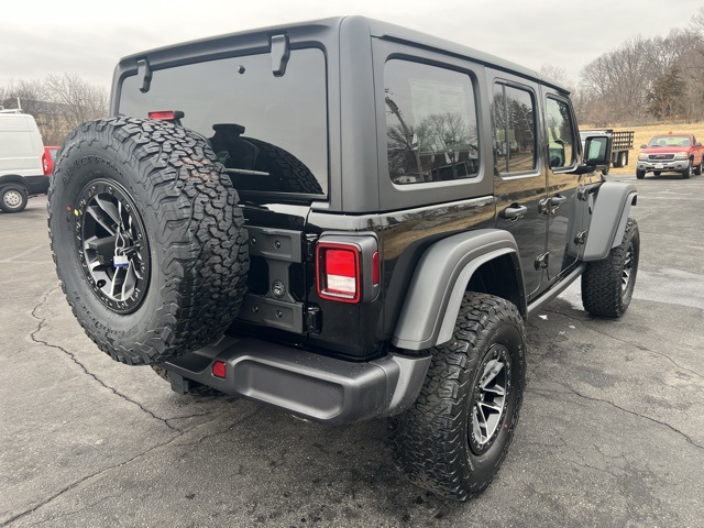 2025 Jeep Wrangler Willys photo 3