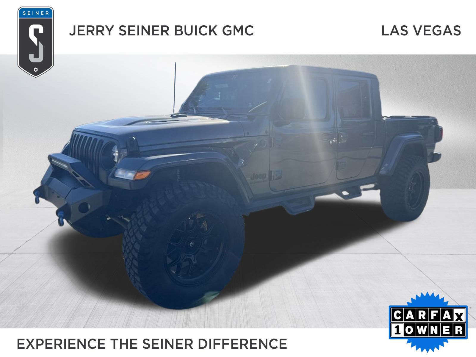 2022 Jeep Gladiator Sport S's photo