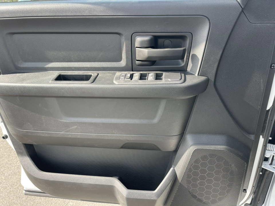 2025 Ram 2500 Tradesman photo 26
