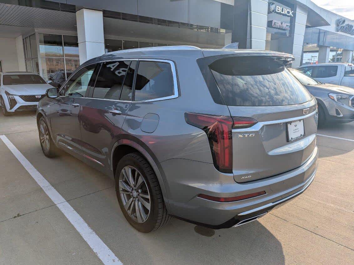 2021 Cadillac XT6 Premium Luxury photo 3