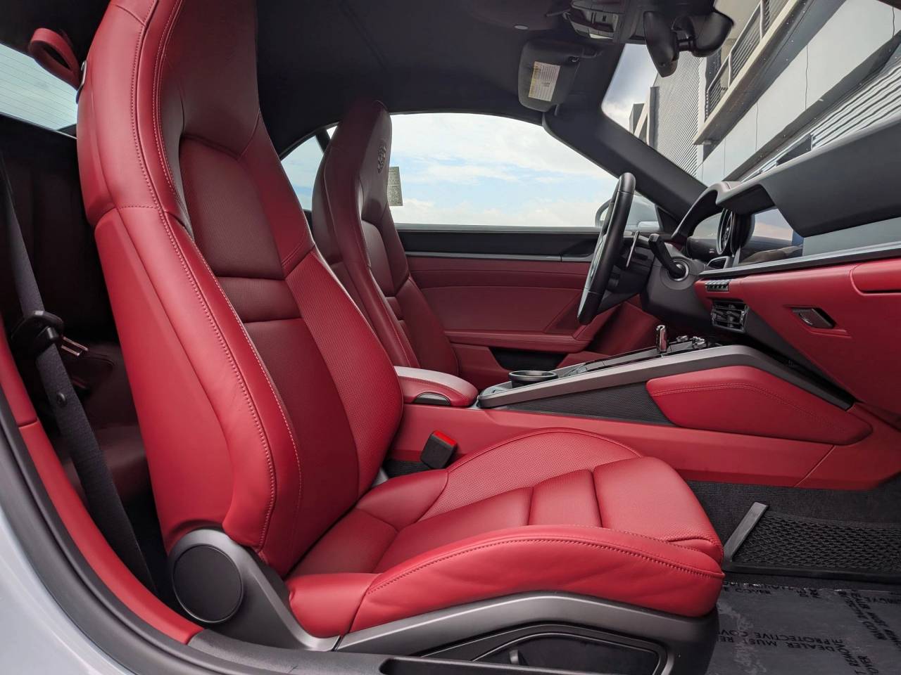 2024 Porsche 911 S photo 22