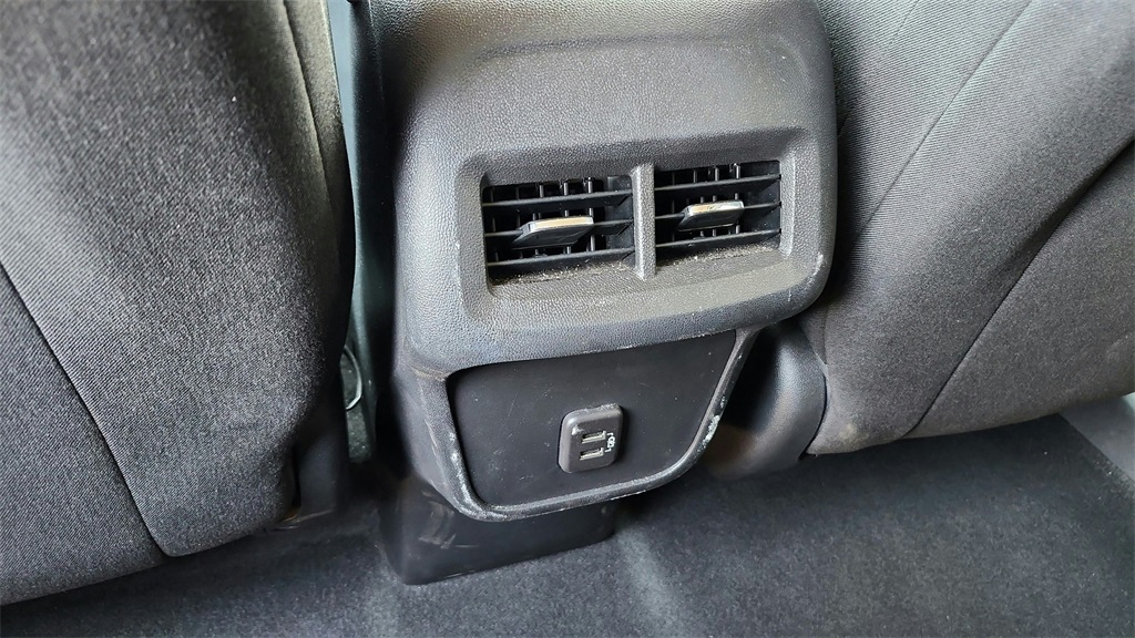 2024 Chevrolet Equinox LT photo 19