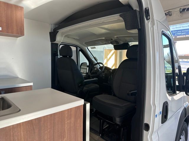 2023 Ram ProMaster 2500 Cargo Van photo 8