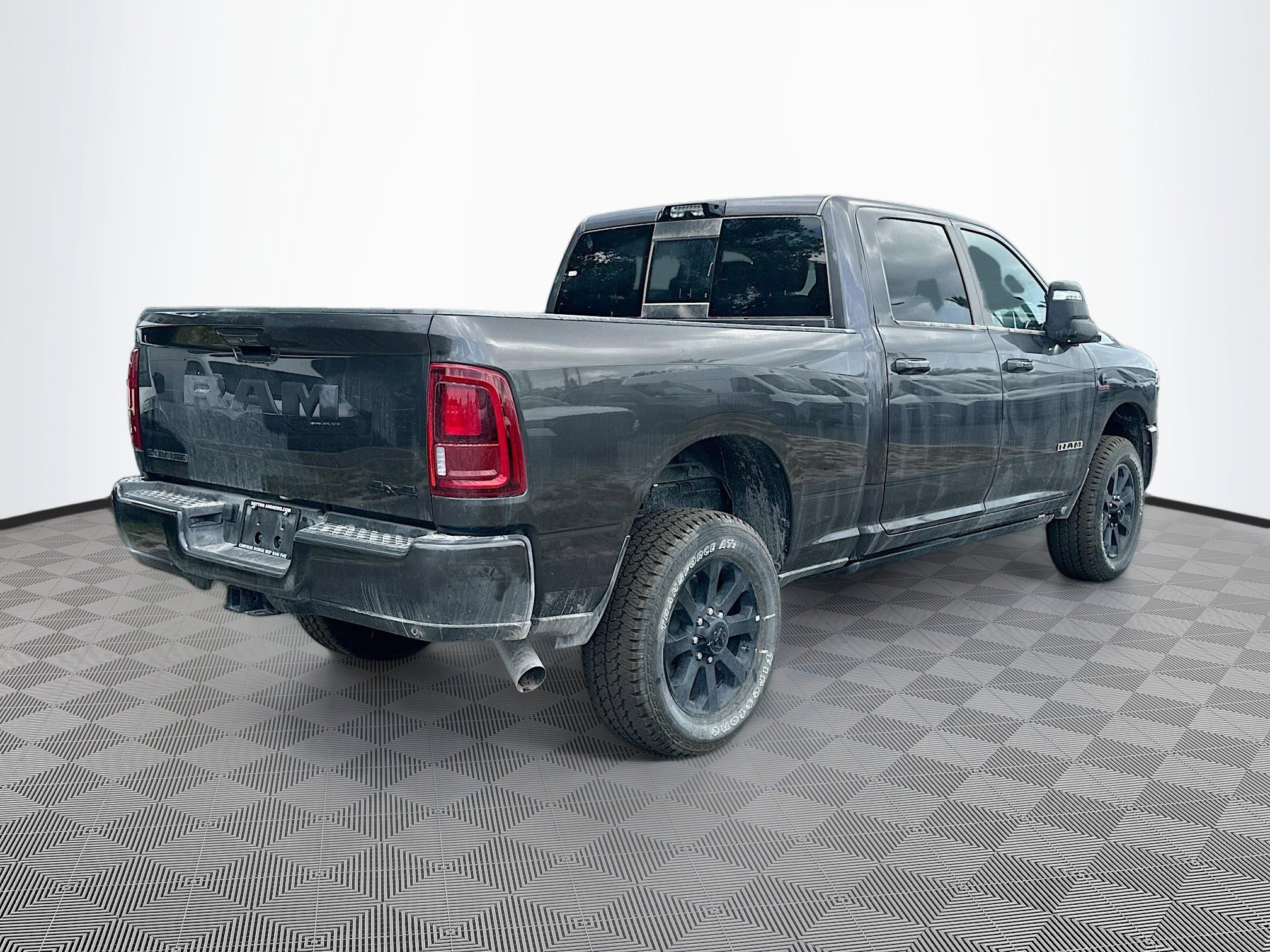 2025 Ram 2500 Laramie photo 4