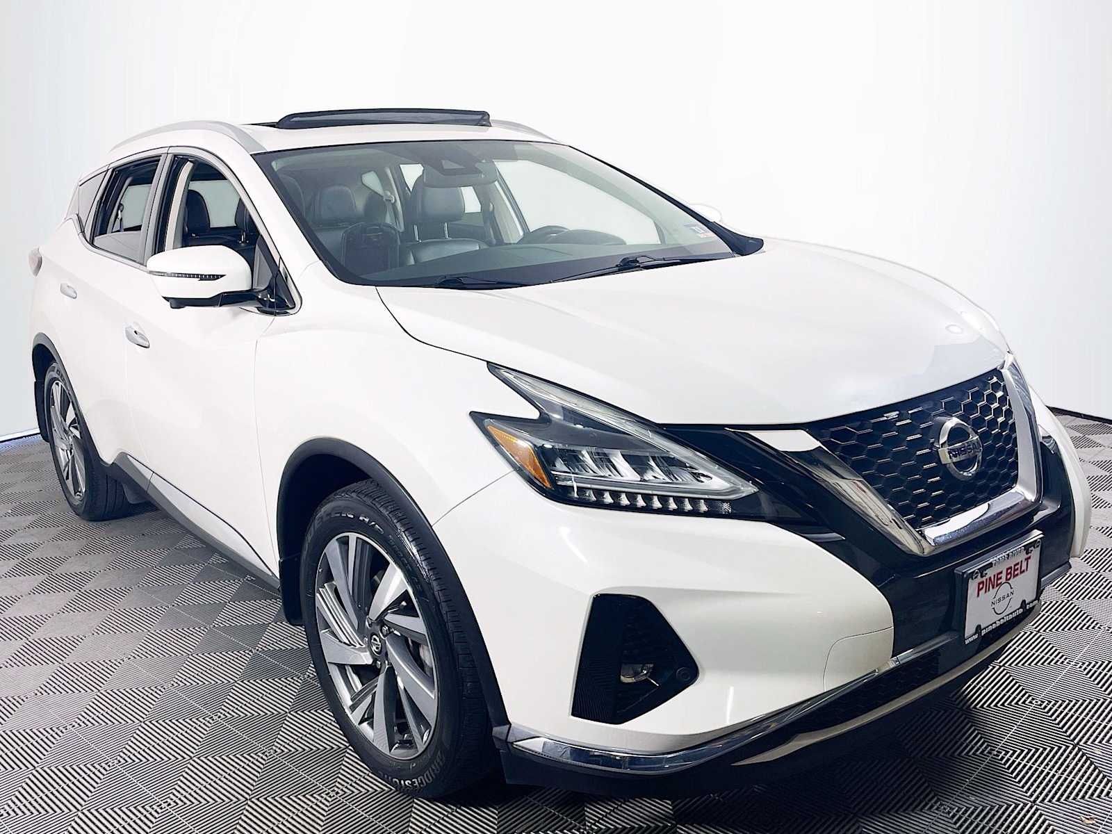 2019 Nissan Murano SL photo 2