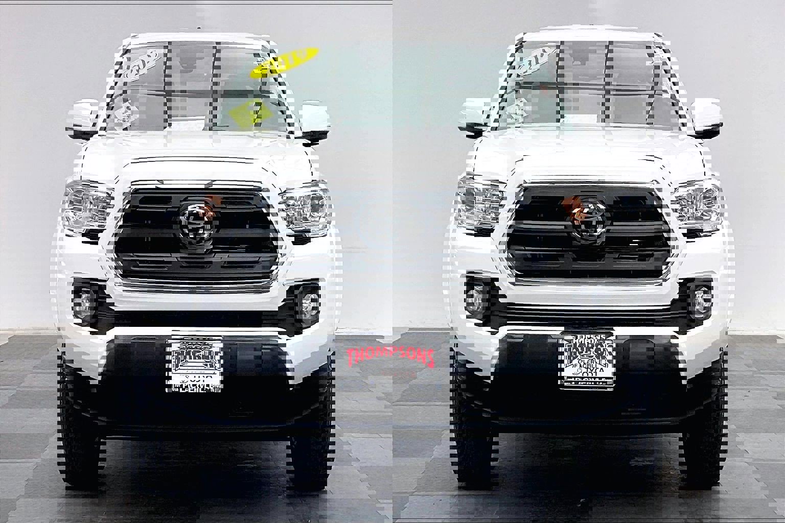 2019 Toyota Tacoma SR5 photo 2