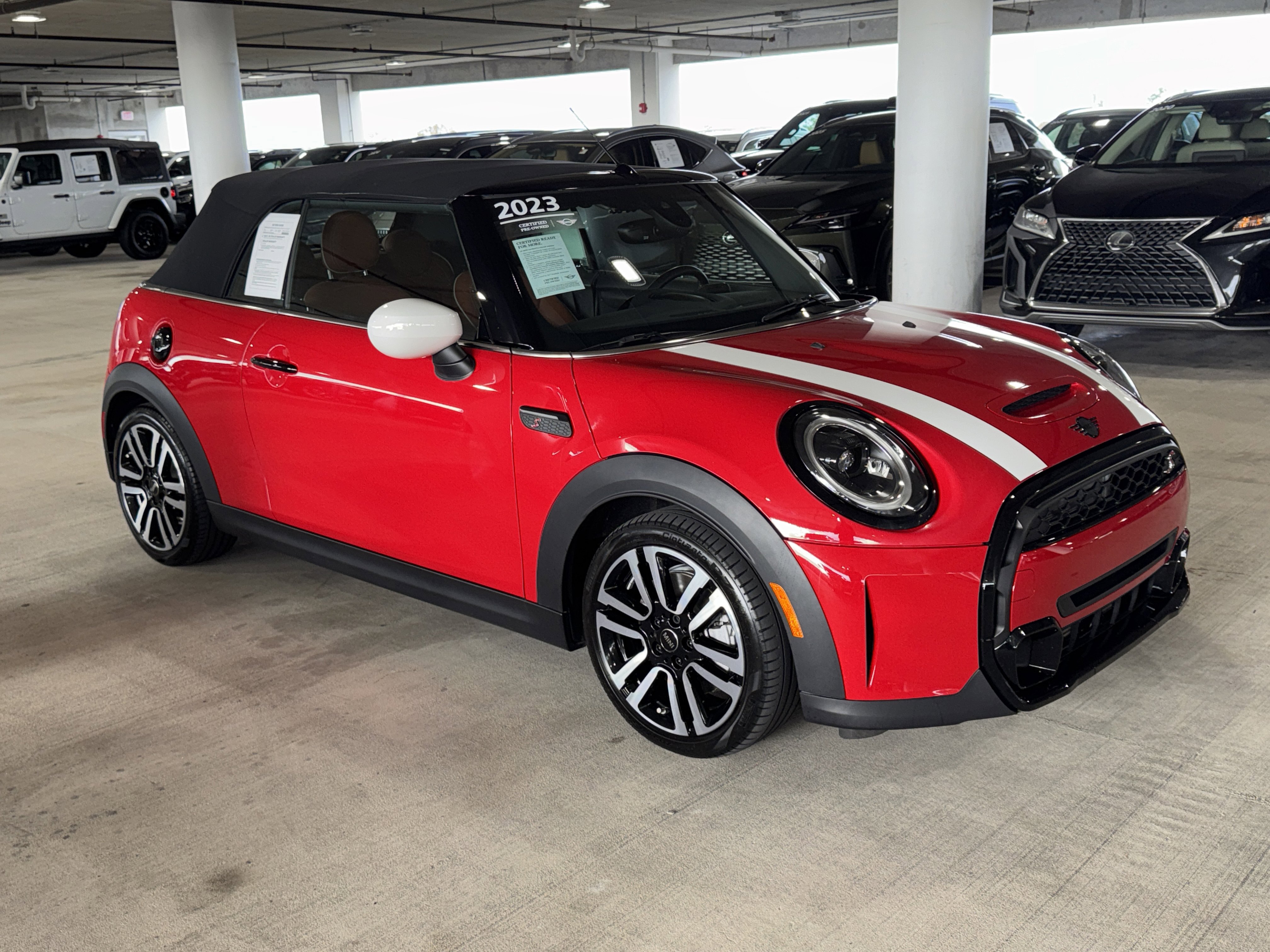 2023 MINI Convertible S's photo