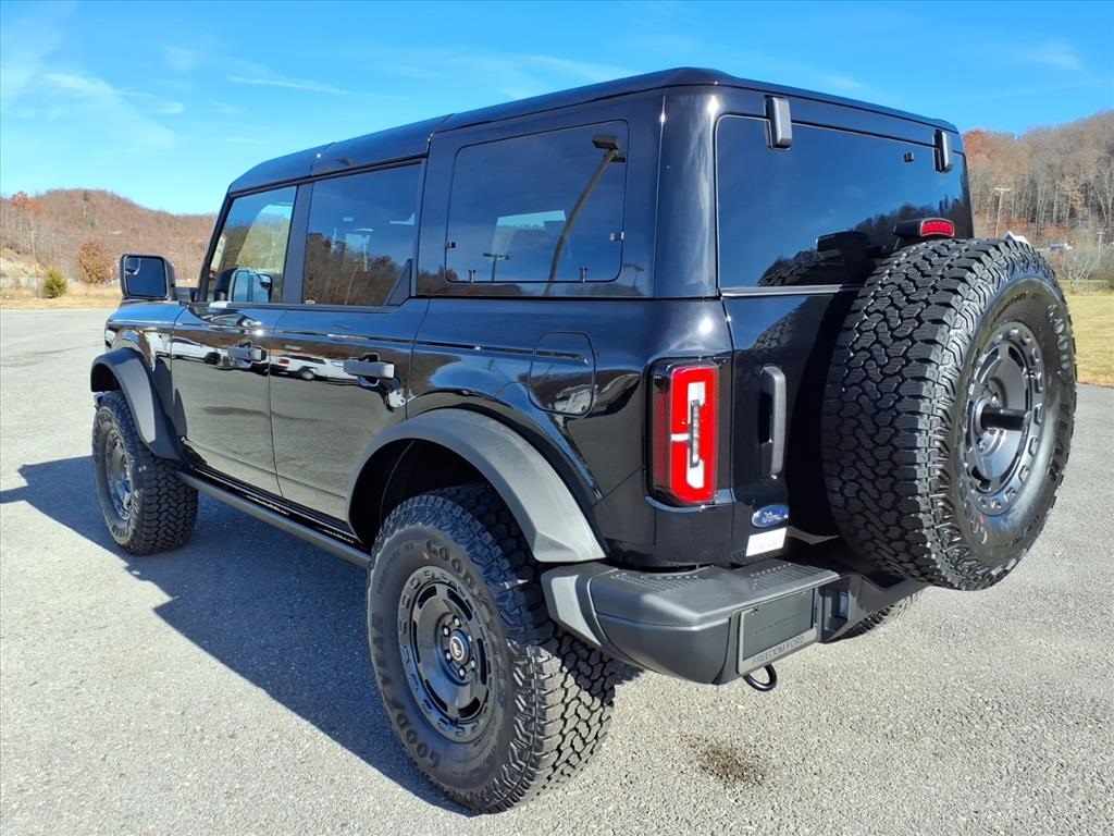 2025 Ford Bronco Badlands photo 3