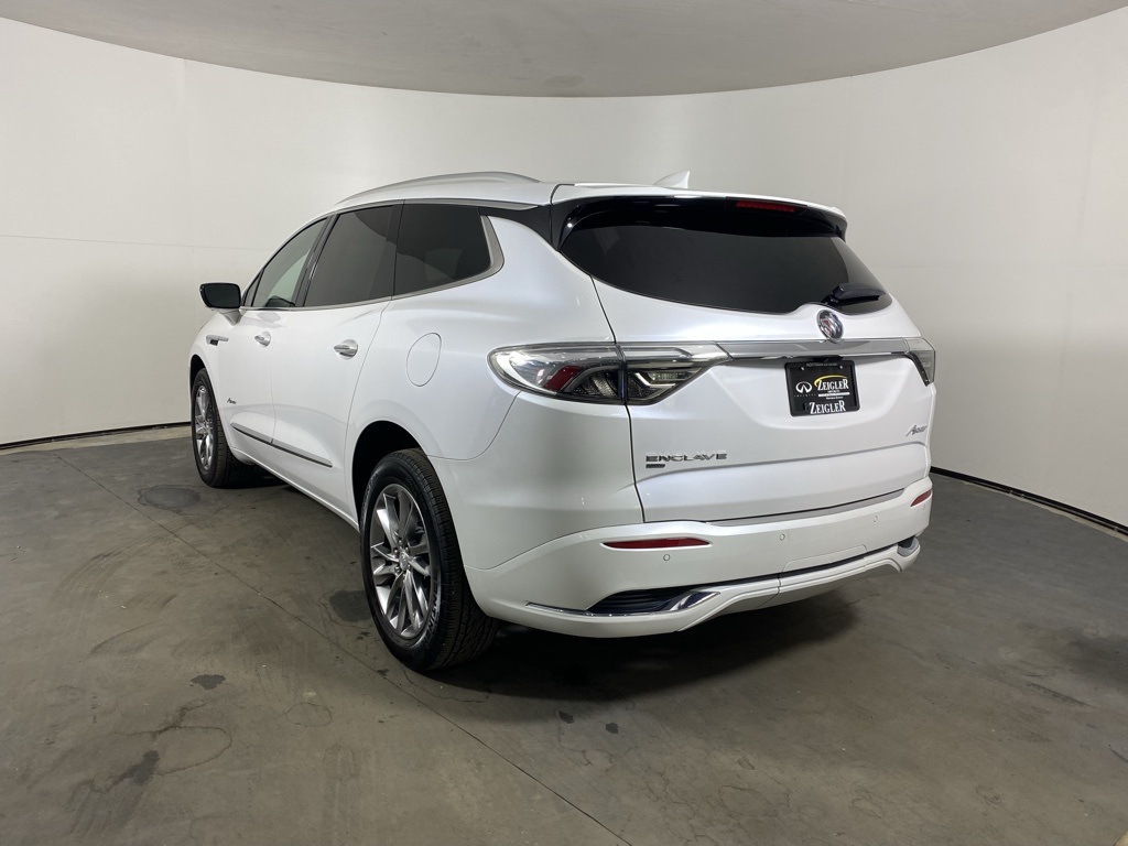 2022 Buick Enclave Avenir photo 6
