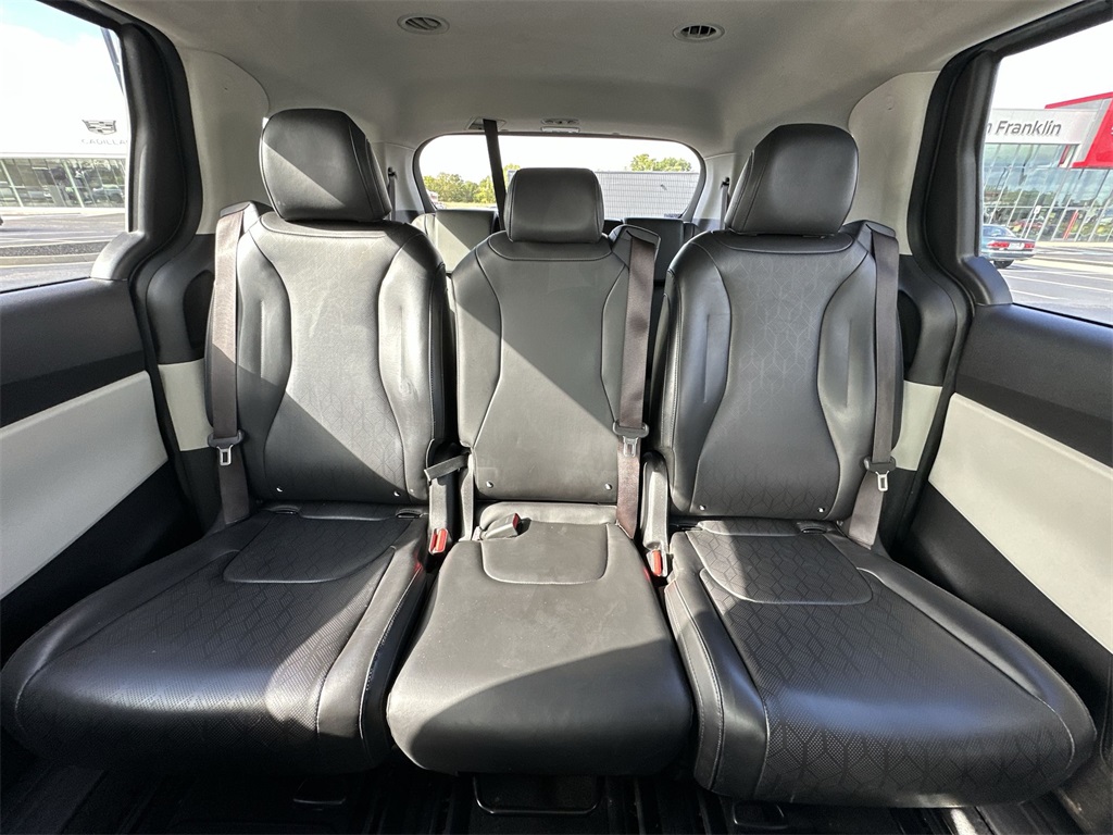 2022 Kia Carnival LXS photo 19