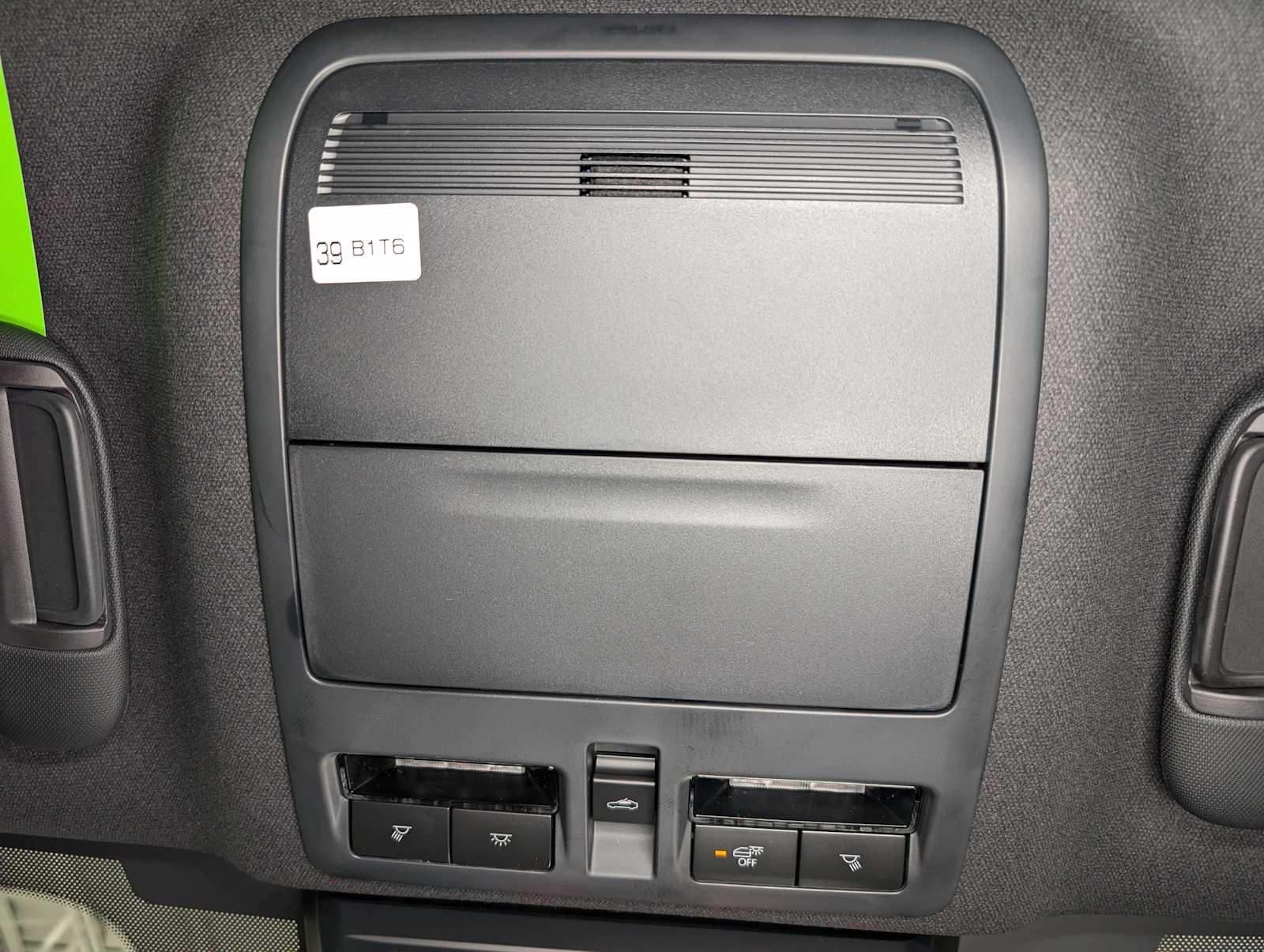 2025 Mazda Mazda3 Hatchback 2.5 s Preferred photo 24