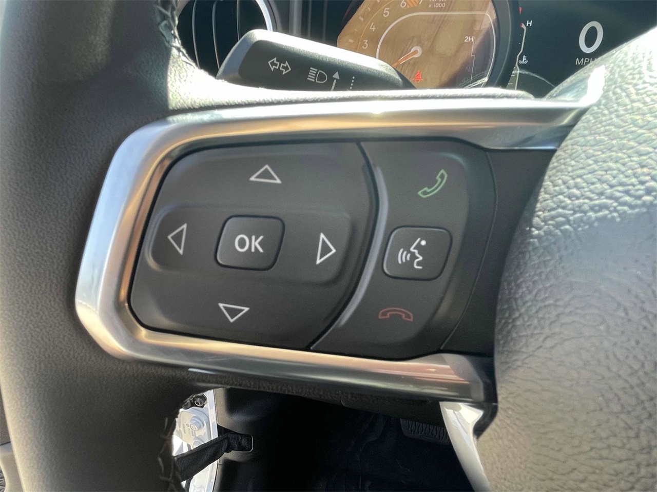 2025 Jeep Wrangler Sahara photo 12